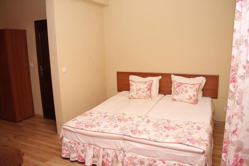 Guest House Stelia Велинград Екстер'єр фото